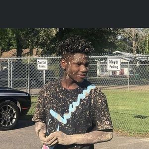 Meet your Posher, Damon